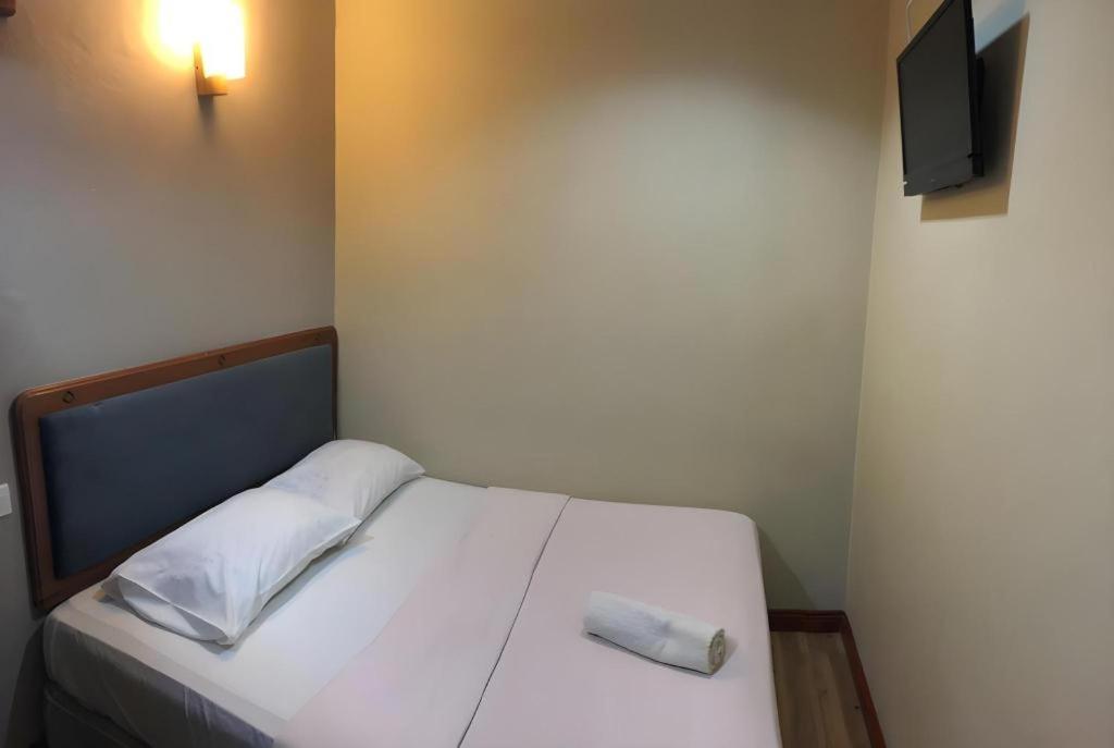 Hotel Perdana Lawas Luaran gambar